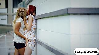 Two Glamour Babes Fuck And Finger Blue Dildo