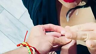 Dando mamada rica verga