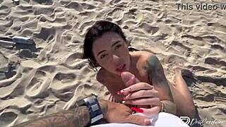 gostosa safada meets guy on beach for outdoor sex without condom