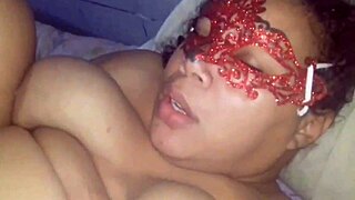 Ebony Prostitute GOZANDO NO CUZINHO With BIG TITS!