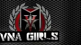 Curvy cosplay siri pornstar masturbates as power girl