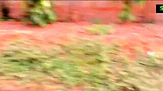 Tusweet Pays Girl on Street for Public Boobs Flash in Homemade POV