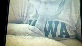 BBW WIFE BLOWS BIG COCK FOR CUM!