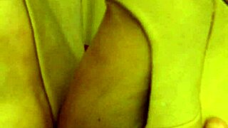 want to rub coworker's high arches?