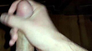 Masturbation and cum at 20 with young amateur