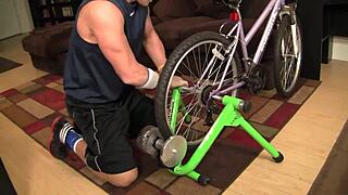 sarah jay craves jizz with every sultry moan