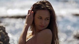 Demi Fray, wanna strip down on this beach with me?