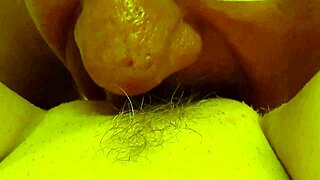 Husband Licks Mature Pussy Among Spreading Legs In Amateur Cunnilingus