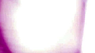 Chilena flaunts her white ass and vagina in a casual homemade video