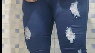 mature latina ann in hidden bathroom golden shower