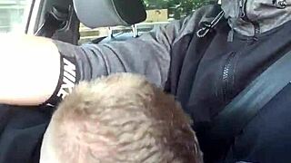 bulge touch in traffic with quickie groping