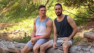 hector joey goin’ bareback in this gay flick! 🍆