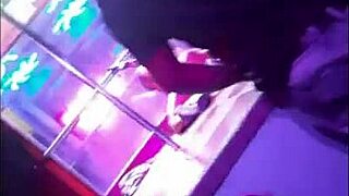 Venezuelan Babe Dancing With Big Ass At Night Club In Ecuador!