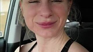 Fit milf takes hard fucking in car after sweaty gym session