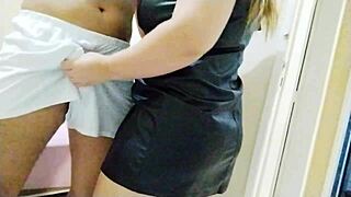 Amateurs In Stockings Grind Nerd In Dryhumping