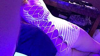 he grabed my big ass while i sucked his cock hard