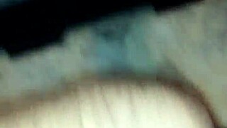 Peque�o squirt de mi esposa