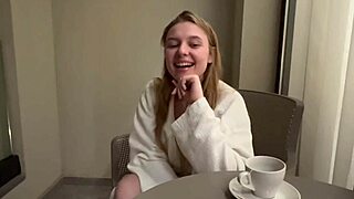 Watch This Delivery Guy Pound That Juicy Actress Hard And Fill Her Pussy With Cum!