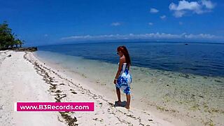 Outdoor Blowjob On Thai Beach With Cumshot