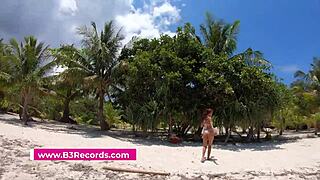 Outdoor Blowjob On Thai Beach With Cumshot