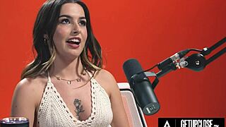 chanel camryn quivers intensely with hitachi in close-up orgasm