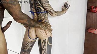 Tattooed sexy princess attends training session with damilvvs