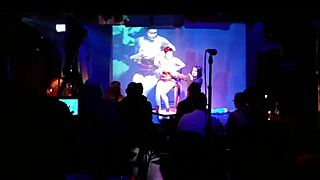 Hey, wanna watch my public breast milk pumping show outdoors today?