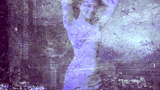 i’m obsessed with vintage cunnilingus, watching those hairy babes get licked