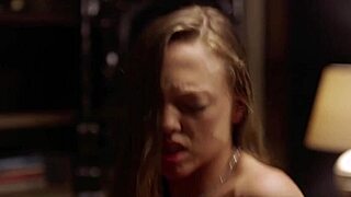 Vietnamese beauty Thư Ký hooks up with her boss in 2019