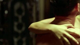 Vietnamese beauty Thư Ký hooks up with her boss in 2019