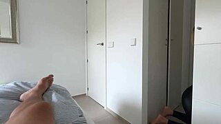 she likes cum in pussy with leather leggings 😈