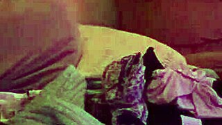 Chatting on tinder leads to a fun date