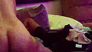 Chatting on tinder leads to a fun date