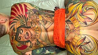 Ava Austen fucks Jesus Reyes so fucking good