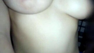 met a hot colombian slut in the disco at 18 years old