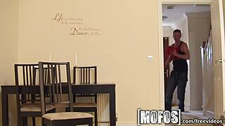 Hot Brunette's Kinky Blindfolded Fingering