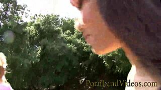 joselyn, the hot brunette lesbian, fucks young blonde ryder skye 😍