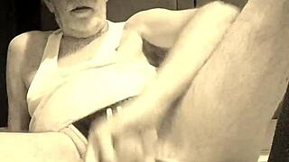 Thomas Odea, the gay pornstar, masturbates his monster cock with big ass play