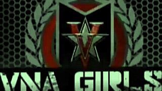 Charlee chase enjoys mature trimmed pussy vibration