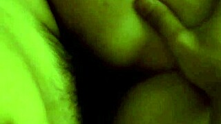 em nhung big tits vietnamese beauty