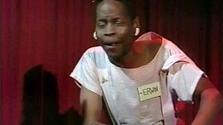 Blonde legend Lois Ayres shakes ass before stage banging