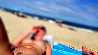 missspisss update 10 flashes at mallorca beach