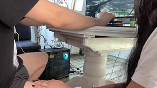 Step sister gagged deep while I played CS:GO, finished on her face.