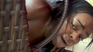 Brazilian Alicia Ribeiro takes anal beating