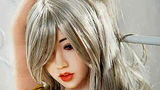 Wow! Mała silikonowa lalka 18+ opanowała deepthroat i anal