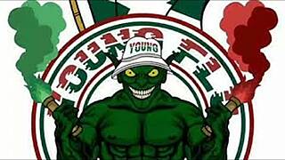 Neymar Enjoying A Gay Moment.