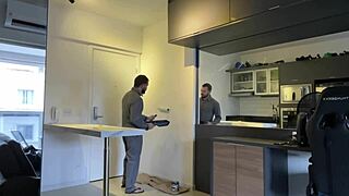 I paint rich guy's house then he fucks me 😳