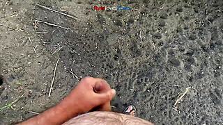 i'm masturbating my cock under this bridge alone