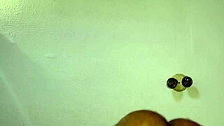 21cm of PICA Slamming Novinho in RAW Interracial Bareback. Anal Creampie Drops!