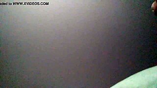 i'm riding a white dick so hard it feels amazing